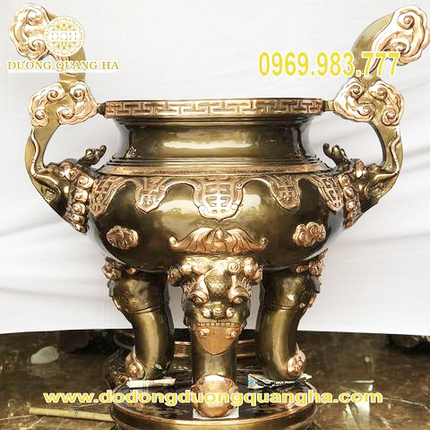 Lư Hương Đồng Sòi Thọ Phớt Nỉ Rộng 51cm