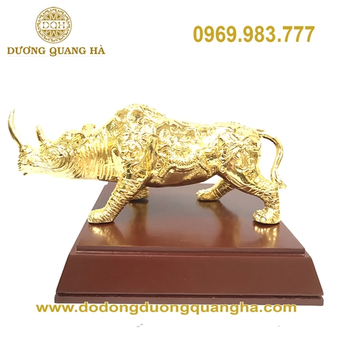 Trâu Chọi Đồng Đỏ Mạ Vàng