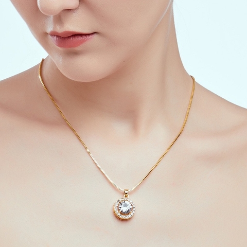 Vòng cổ nữ