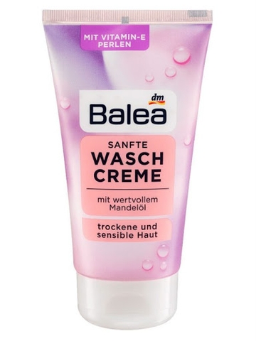 Sữa rửa mặt Balea tinh chất hạnh nhân, 150 ml