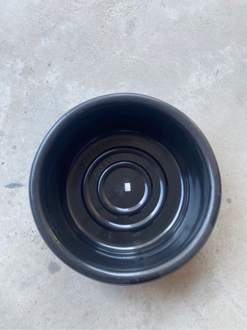 chậu 600 đen tt