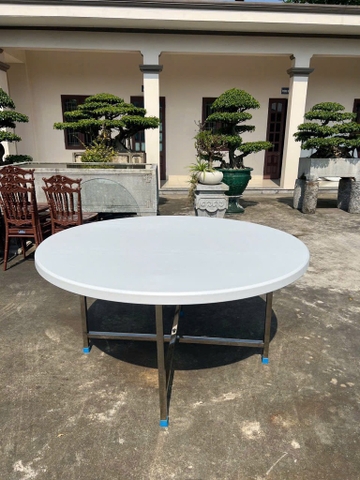 bàn nhựa tròn 150 cm chân rời inox