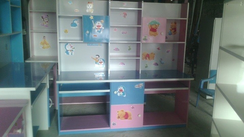 Bàn kệ 1M5 mặt thường R150 X C169 X M50 CM