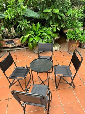 Bàn gấp tròn chân rời tĩnh điện