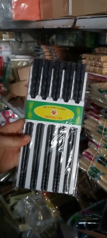 đũa phíp đen hoàng gia