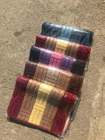 thảm kẻ ngang 3 màu