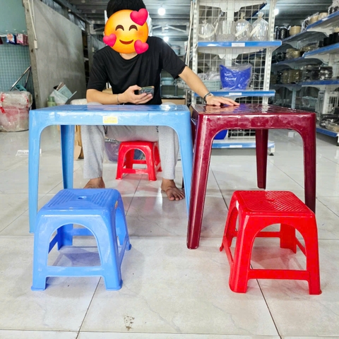 Bàn vuông bé Gia Long CC 9085