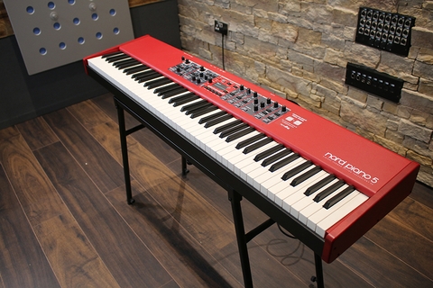 Nord Piano 5 88-key Stage Piano hàng nhập khẩu chính hãng