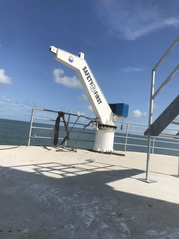 Hoàn thành 17 em cẩu quay david 1 tấn tầm với 2.7m nhỏ xinh phục vụ cho anh em điện gió Tân Ân nơi đất Mũi Cà Mau