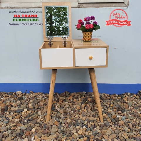 bàn trang điểm mini