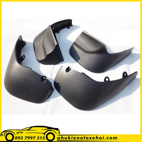 Chắn bùn xe Toyota Yaris