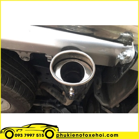 Chụp ống xả xe Toyota Innova