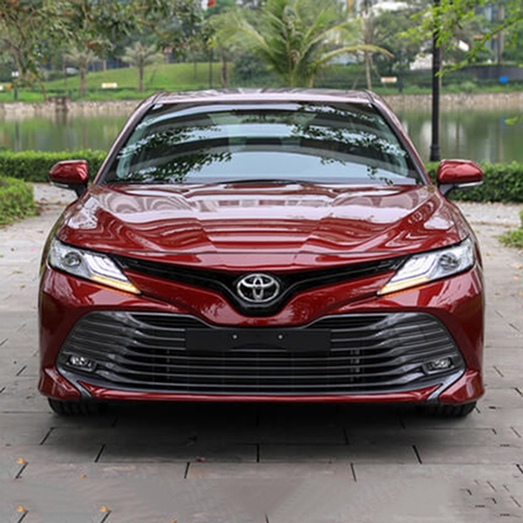 Toyota Camry 2022 mới nhất