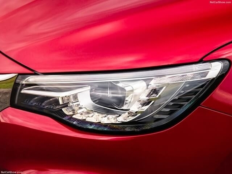 MG HS 2.0 AWD TROPHY 2022