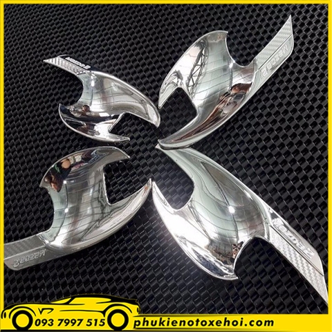 Ốp chén cửa xe Mazda 2