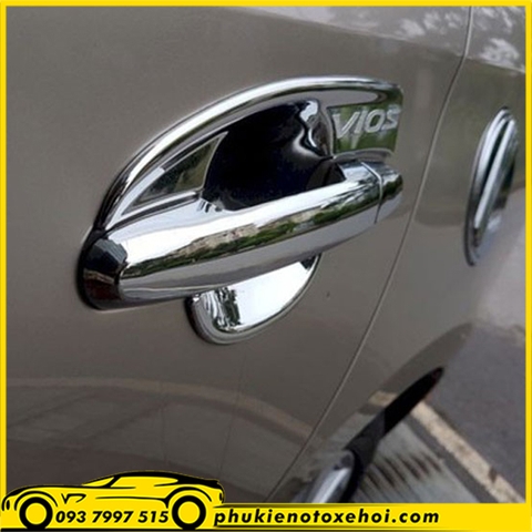 Ốp chén cửa xe Toyota Vios