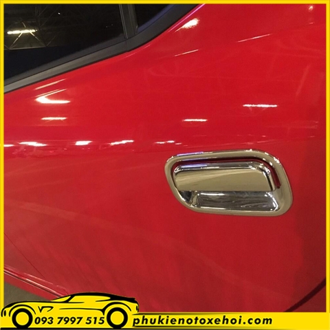 Ốp chén cửa xe Toyota Wigo