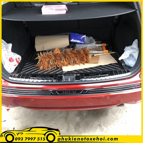 Ốp chống trầy cốp sau xe Honda HRV