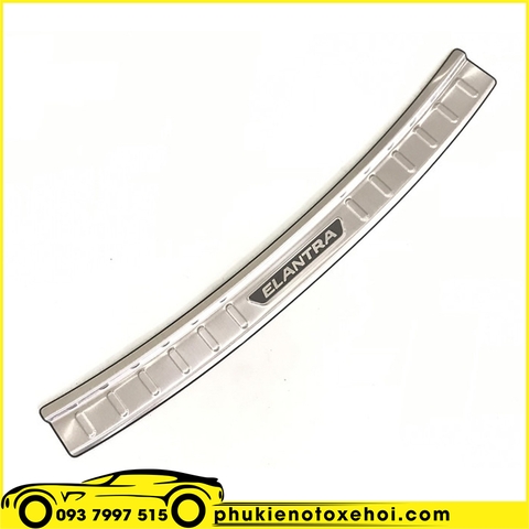 Ốp chống trầy cốp sau xe Hyundai Elantra