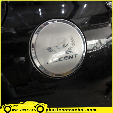 Ốp nắp bình xăng xe Hyundai Accent