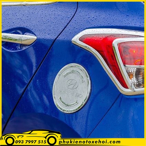 Ốp nắp bình xăng xe Hyundai I10