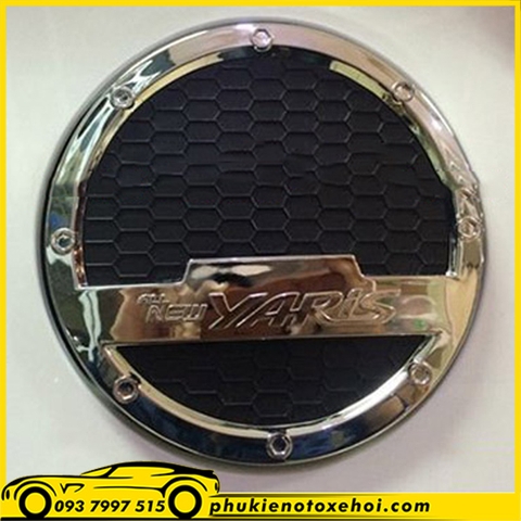Ốp nắp bình xăng xe Toyota Yaris