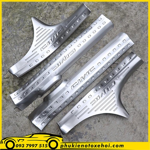 Ốp nẹp bước chân trong xe Honda Civic
