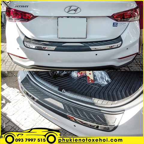 Ốp ngoài chống trầy cốp sau xe Hyundai Accent