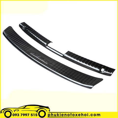 Ốp chống trầy cốp sau xe Mazda 6