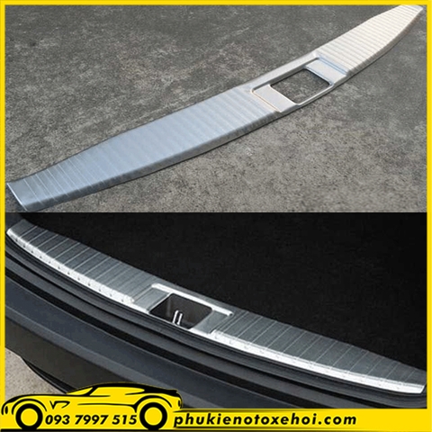 Ốp trong chống trầy cốp sau xe Honda HRV
