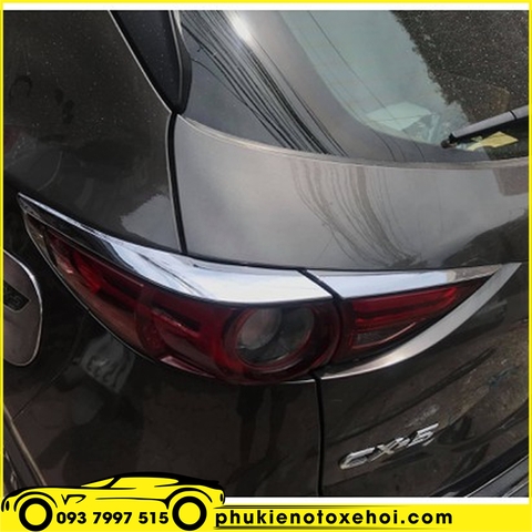 Ốp viền đèn hậu xe Mazda Cx5