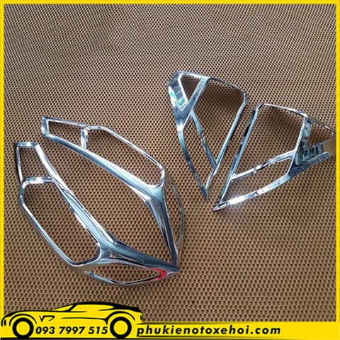 Ốp viền đèn pha xe Honda Jazz