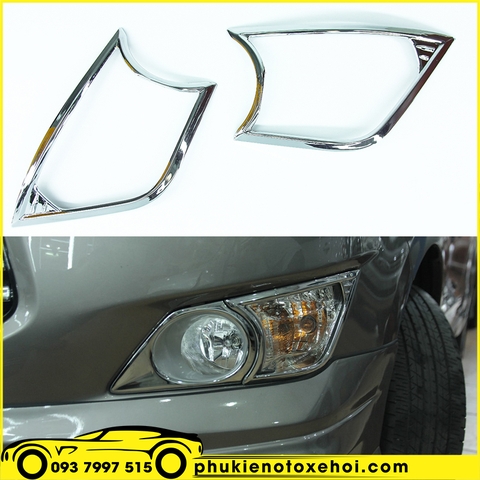 Ốp viền đèn sương mù xe Toyota Innova