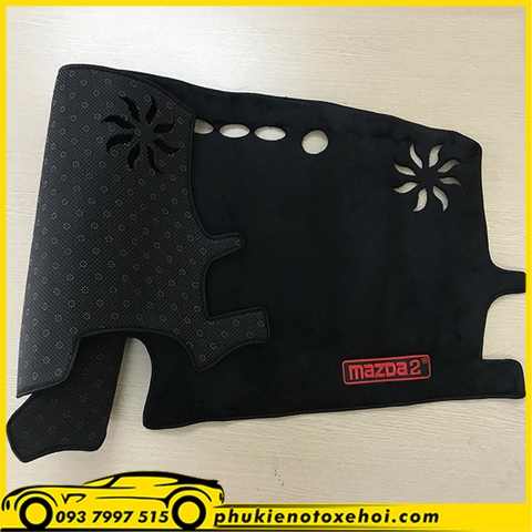 Thảm taplo xe Mazda 2