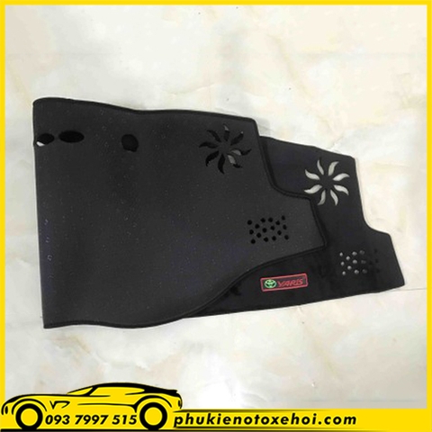 Thảm taplo xe Toyota Yaris