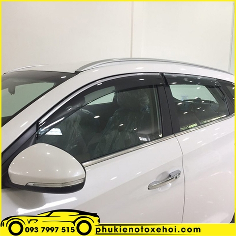 Vè che mưa xe Hyundai Santafe ( Viền Crome)
