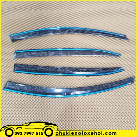 Vè che mưa xe Mazda 3