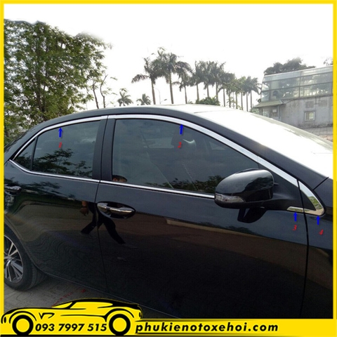 Viền khung kính xe Toyota Altis