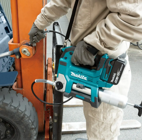 Máy Bơm Mỡ Dùng Pin DGP180RT/DGP180Z 18V