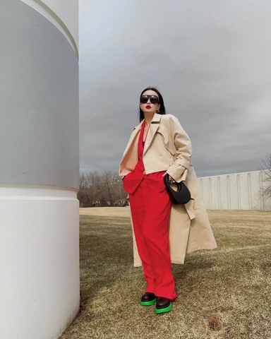 MÀU LẶNG LÀ GÌ VÀ CÁCH KHAI PHÁ ỨNG DỤNG TUYỆT VỜI CỦA CHÚNG TRONG BẢN PHỐI THỜI TRANG?