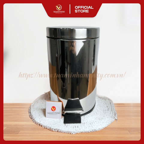 Thùng rác nắp bật