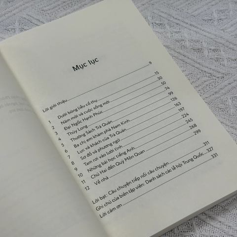 Những Cô Nàng Đũa