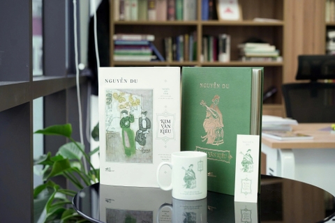 Combo Kim Vân Kiều Bản Đặc Biệt Và Kim Vân Kiều Nguyên Tác Thanh Tâm Tài Tử (Với tranh Kiều chưa từng công bố của Nguyễn Tư Nghiêm) - Quà tặng Túi Kiều Và Quạt