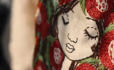 Hướng dẫn thêu và may áo dài cho bé 3-4 tuổi (Phần 1): Thêu và may nửa trên áo