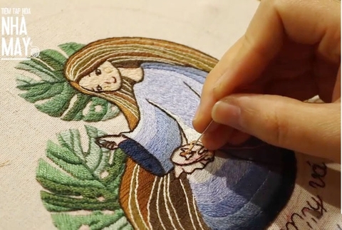 Thêu avatar Tiệm May bằng mũi đâm xô và satin (có mẫu in)