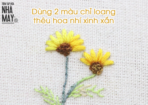 Dùng 2 màu chỉ loang thêu hoa nhí xinh xắn