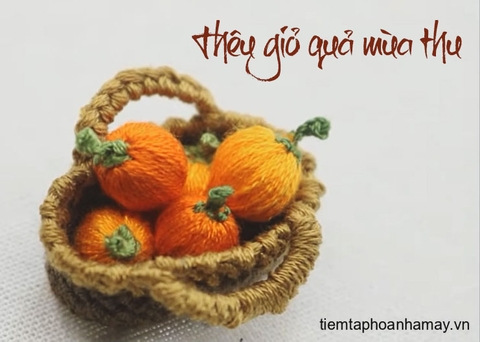 Thêu giỏ quả mùa thu