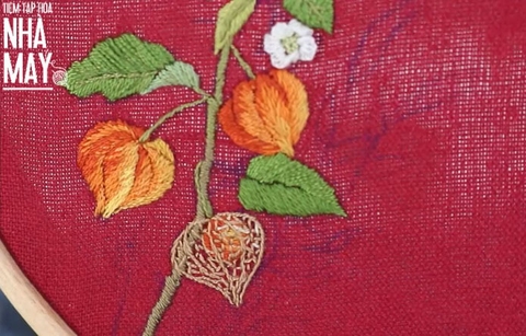 Hướng dẫn thêu khăn hình hoa tầm bóp (có mẫu in)