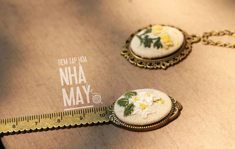 Bookmark kim loại - tròn đồng (viền loại 3)