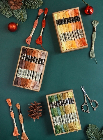 Combo chỉ thêu Airo 7 tông màu (tặng set chỉ loang)